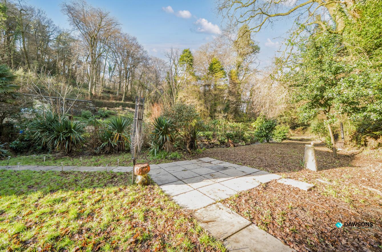 Cwmbach Road, Llanelli, SA15 4PN